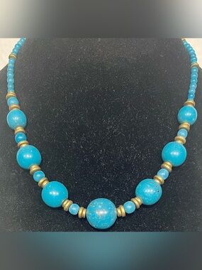 Vintage Turquoise Beaded Necklace with Gold Accents